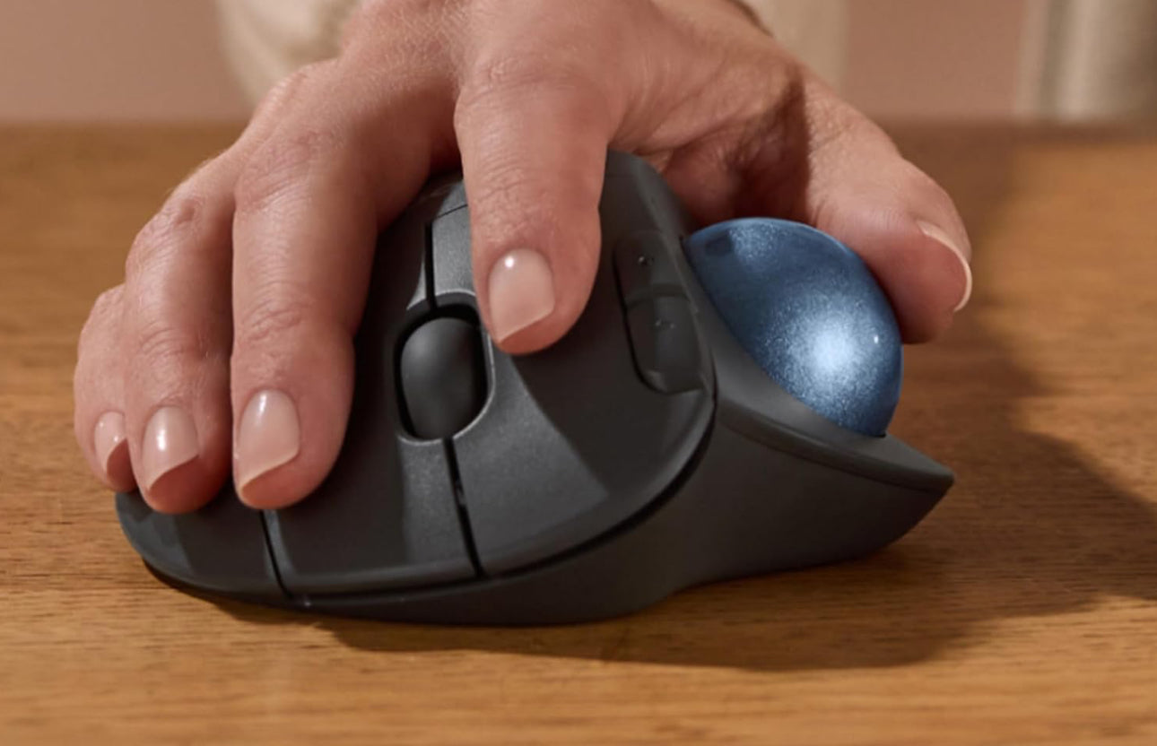 ロジテック M575S ワイヤレストラックボール｜長時間でも疲れにくい究極の操作性。オフィスからゲームまでこれ1台！